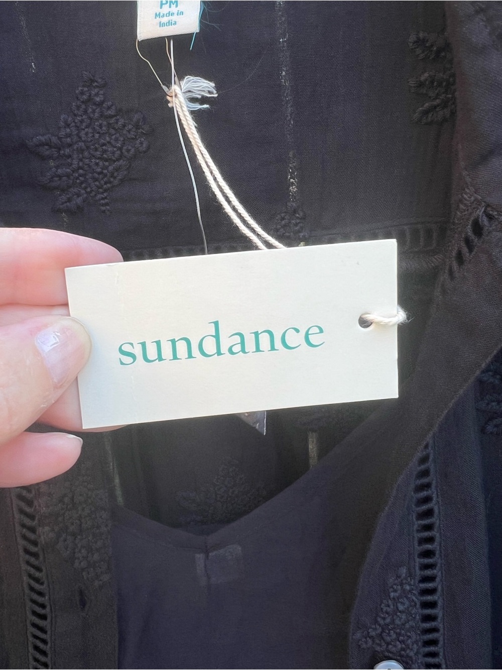 Sundance petite clover field two piece Black EmbroideredButton-Down tunic - Picture 6 of 10